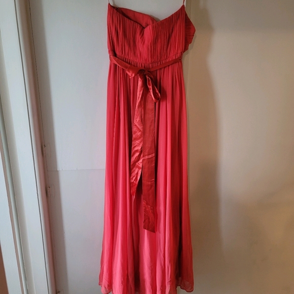 Coral Prom/Evening Dress - Picture 1 of 7